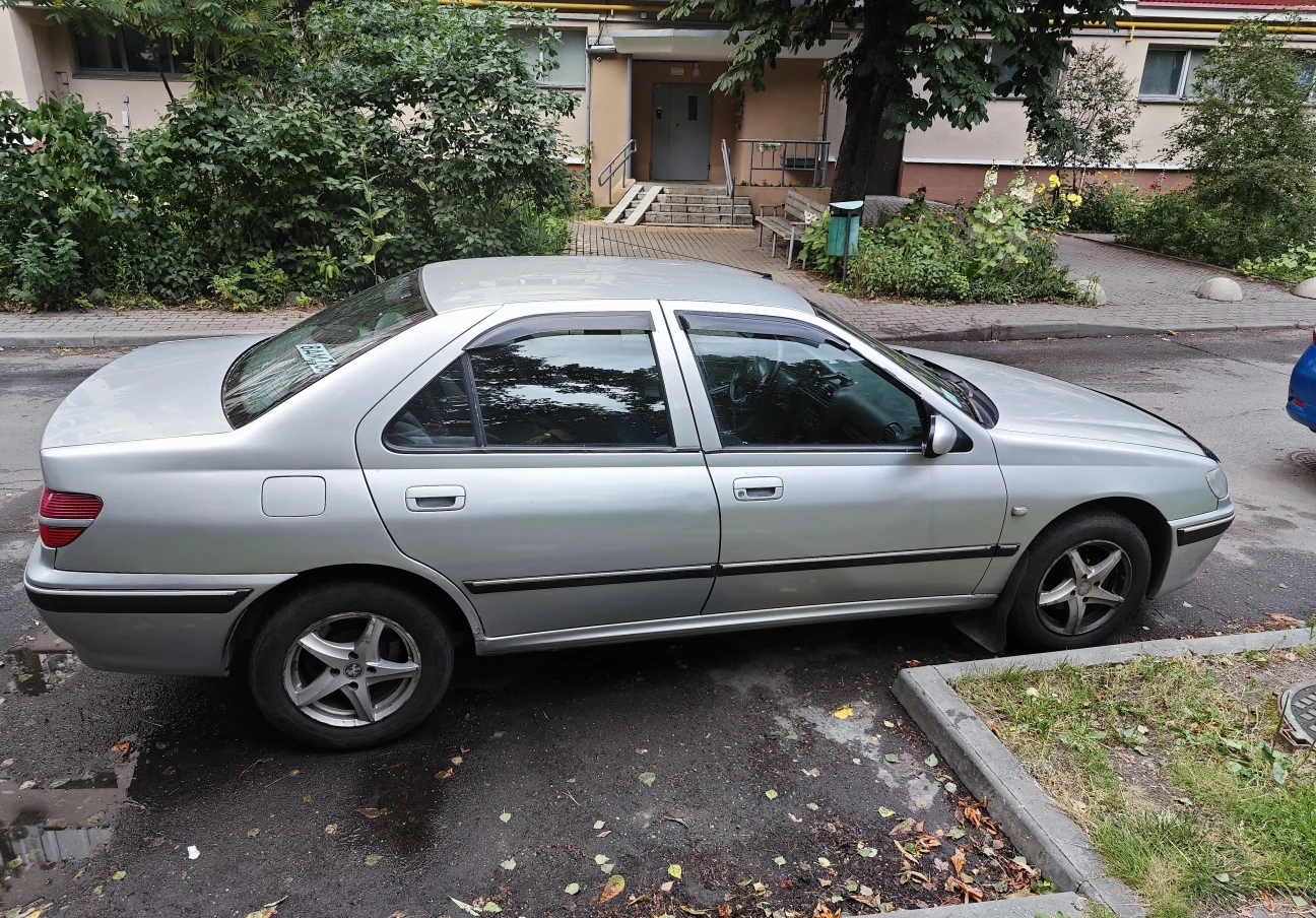 2000 Peugeot 406 I Рестайлинг 12