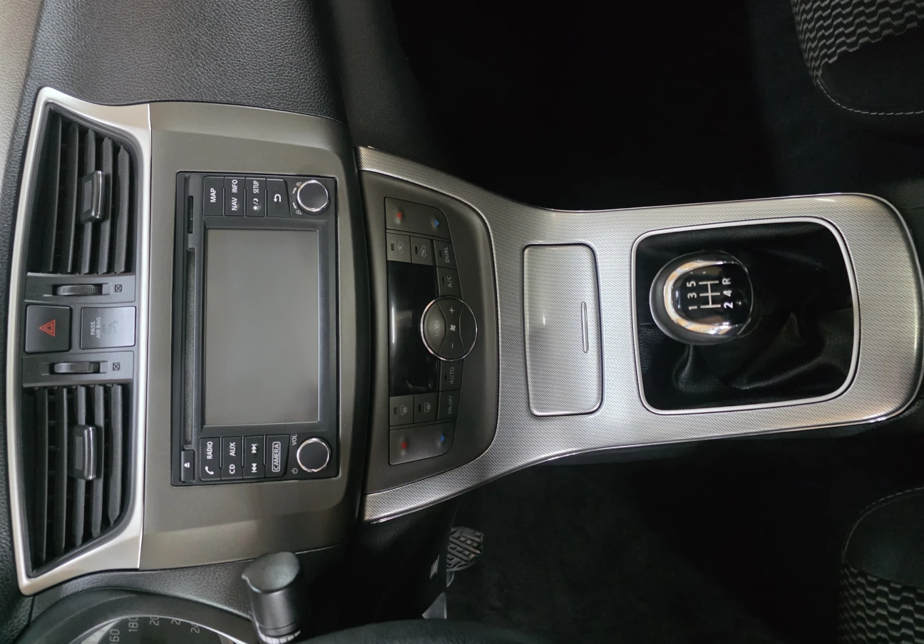 2015 Nissan Sentra VII (B17) 7