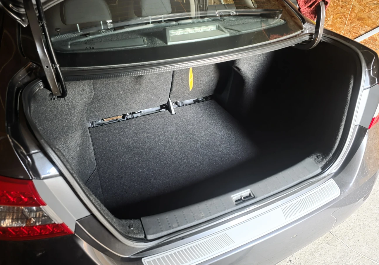 2015 Nissan Sentra VII (B17) 16