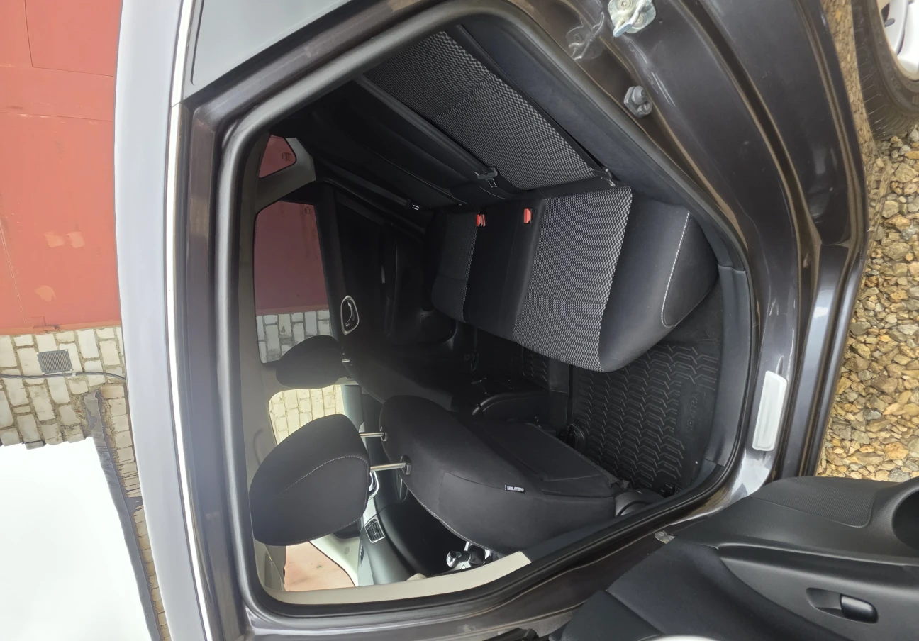 2015 Nissan Sentra VII (B17) 17