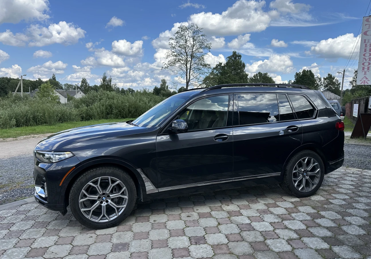 2020 BMW X7 I (G07) 1